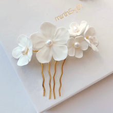 Load image into Gallery viewer, Bridal Comb | Catherine (Next slot: June 2023)