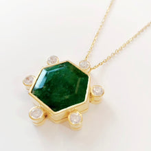 Load image into Gallery viewer, Emerald No. 1