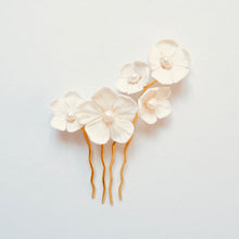 Load image into Gallery viewer, Bridal Comb | Catherine (Next slot: June 2023)