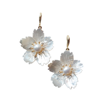 Load image into Gallery viewer, Camila Classic Danglers | Gold-tone
